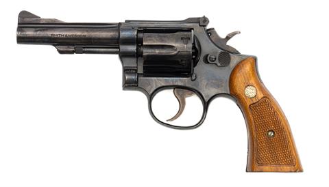 Revolver, Smith & Wesson 15-4, .38 Special, #82K5695, § B