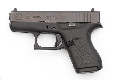 Pistol, Glock 42, 9 mm short, #ZPR303, § B +ACC