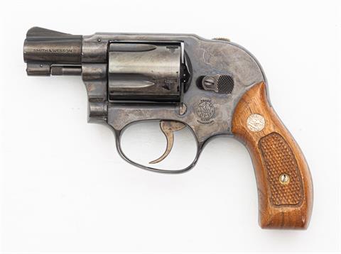 Revolver, Smith & Wesson 49, 38 Special, #462J3, § B