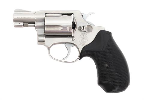 Revolver Smith & Wesson Mod. 60 Kal. 38 Special, #R309094 § B +ACC