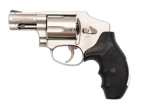Revolver Smith & Wesson Mod. 640-1  Kal. 357 Magnum #CBJ5683 § B (W 2463-21)