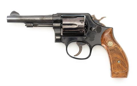Revolver Smith & Wesson Mod. 12-3  Kal. 38 Special #3D65826 § B