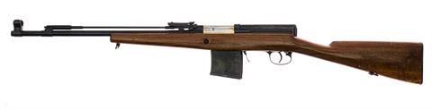 Semi auto rifle Tokarev SVT-40 cal. 8,2 x 53 R #56633 § B (F51)