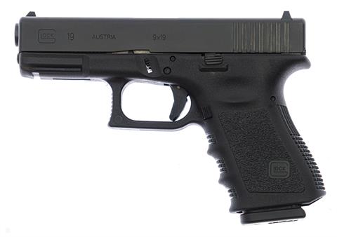 Pistole Glock 19 Gen3 Kal. 9 mm Luger #BAYW415 § B +ACC***
