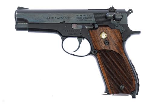 Pistole Smith & Wesson Mod. 39-2  Kal. 9 mm Luger #A184372 § B
