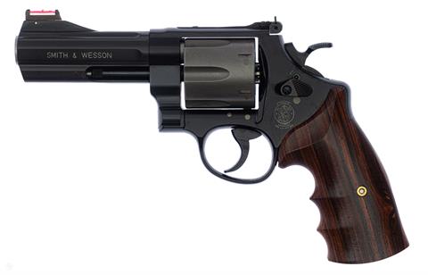 Revolver Smith & Wesson Mod. 329PD cal. 44 Magnum #CHV8659  § B ACC