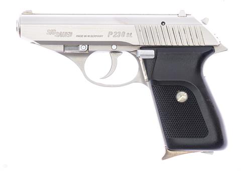 Pistol Sig Sauer Mod. P2320 SL Cal. 9 mm Short / 380 Auto #S014271 § B + ACC (W886-23)