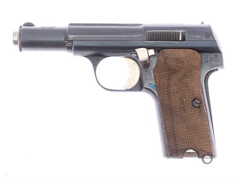 Pistole Astra 300 Wehrmacht Kal. 9mm Kurz / 380 Auto #577047 § B (W939-23)