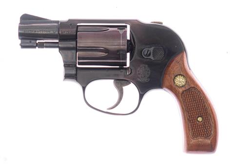 Revolver Smith & Wesson Mod. 38  Kal. 38 Special #27533 #J36504 § B