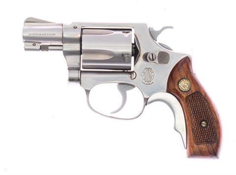 Revolver Smith & Wesson Mod. 60  Cal. 38 Special #R99821 § B