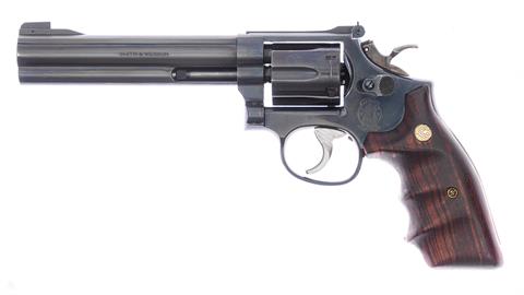 Revolver Smith & Wesson 16-4  Cal. .32 Magnum #BFM2932 § B
