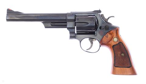 Revolver Smith & Wesson 29-2  Cal. .44 Mag. #N323162 § B (S 202330)