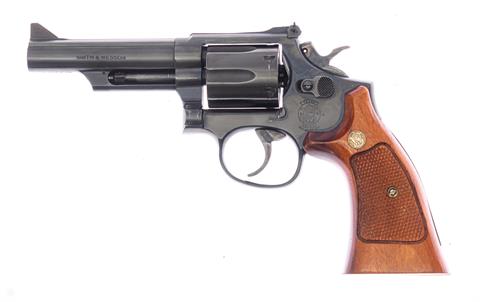 Revolver Smith & Wesson 19-P  Cal. 357 Magnum #AWF1470 § B