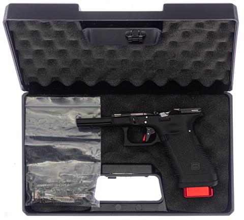 Grip pistol Glock 17 #G124050 § free from 18 +ACC