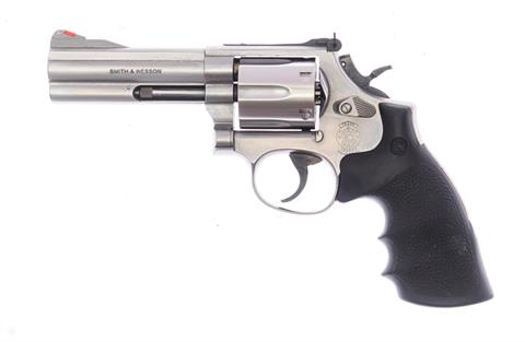 Revolver Smith & Wesson 686  Kal. 357 Magnum #CCD8280 § B (W 2744-23)